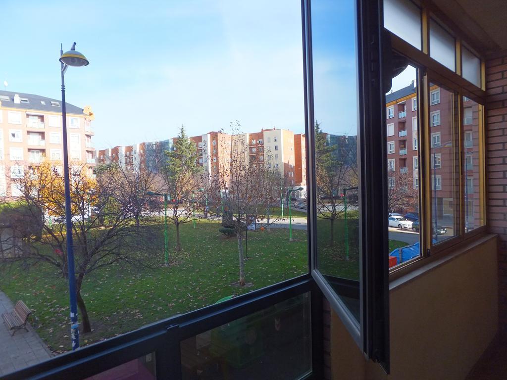 Www Apartamento Conde De Leon Wordpress Com Parking Opcional Екстериор снимка